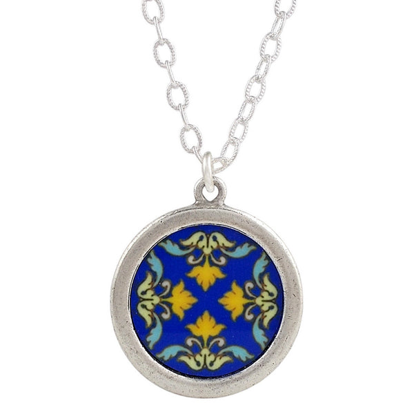 Retreat Necklace - Blue Pendant